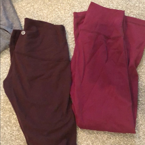 Lululemon wunder under crops size 4 - Picture 4 of 4